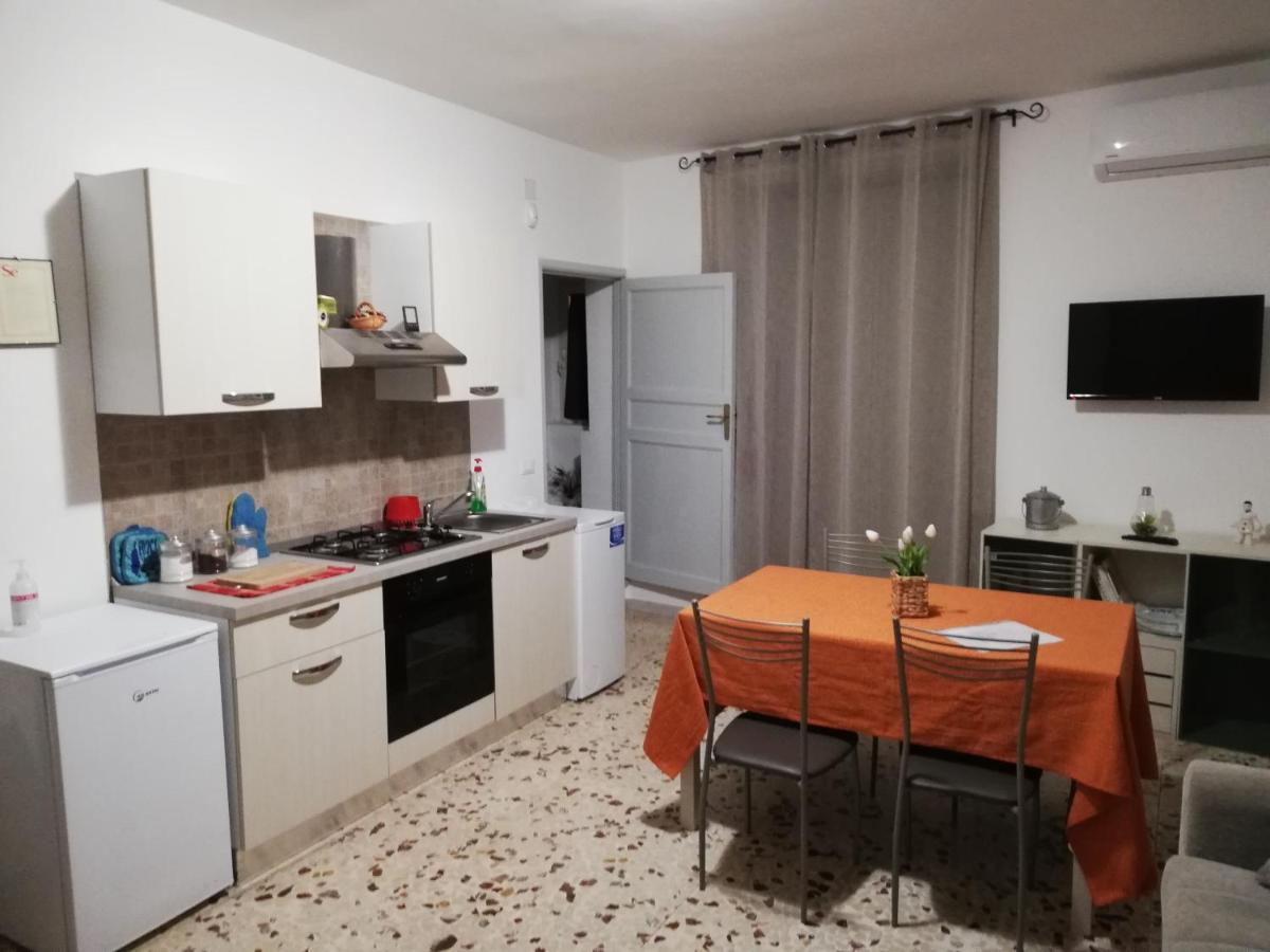 Casa Dell'Aquila Barocca Lägenhet Ragusa Exteriör bild